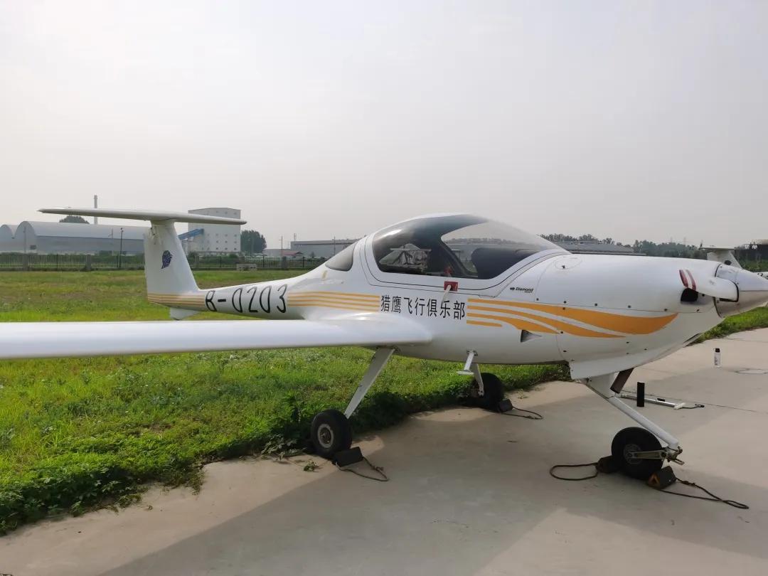 乘風破浪|獵鷹飛行俱樂部北京石佛寺機場正式開飛!
