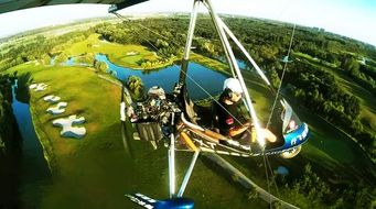 逛嵖岈山溫泉小鎮新春民俗廟會 享嘉年華時光