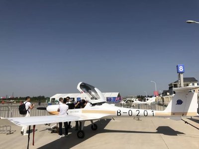 厲害了!獵鷹飛行俱樂部在2018年中國航博會中獨領風騷!