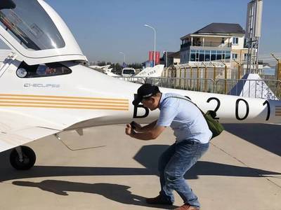 厲害了!獵鷹飛行俱樂(lè)部在2018年中國(guó)航博會(huì)中獨(dú)領(lǐng)風(fēng)騷!