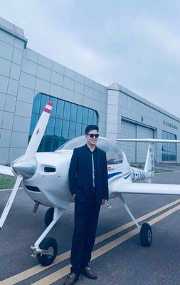 四川領(lǐng)袖名車俱樂部,車友飛行體驗活動