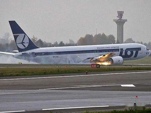 巴基斯坦墜機原因初探 起落架緣何未放下