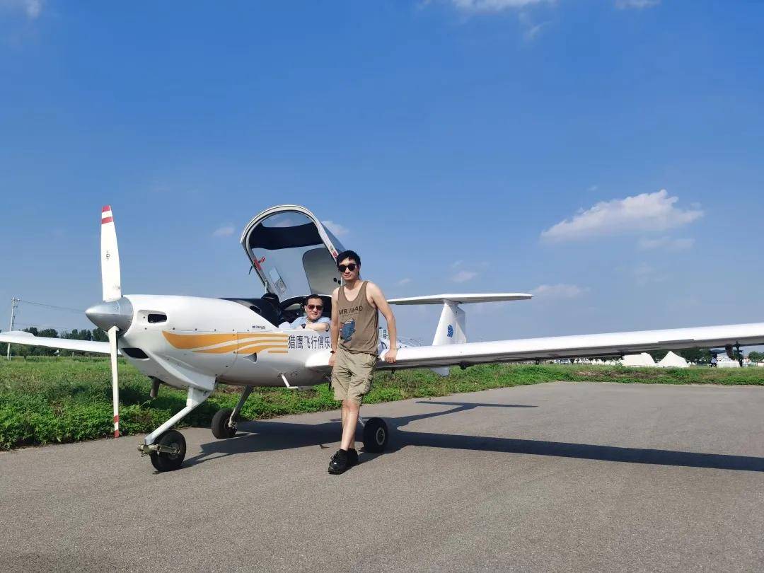 獵鷹飛行俱樂部2020年盤點 教你讀懂炫酷的特技飛行動作