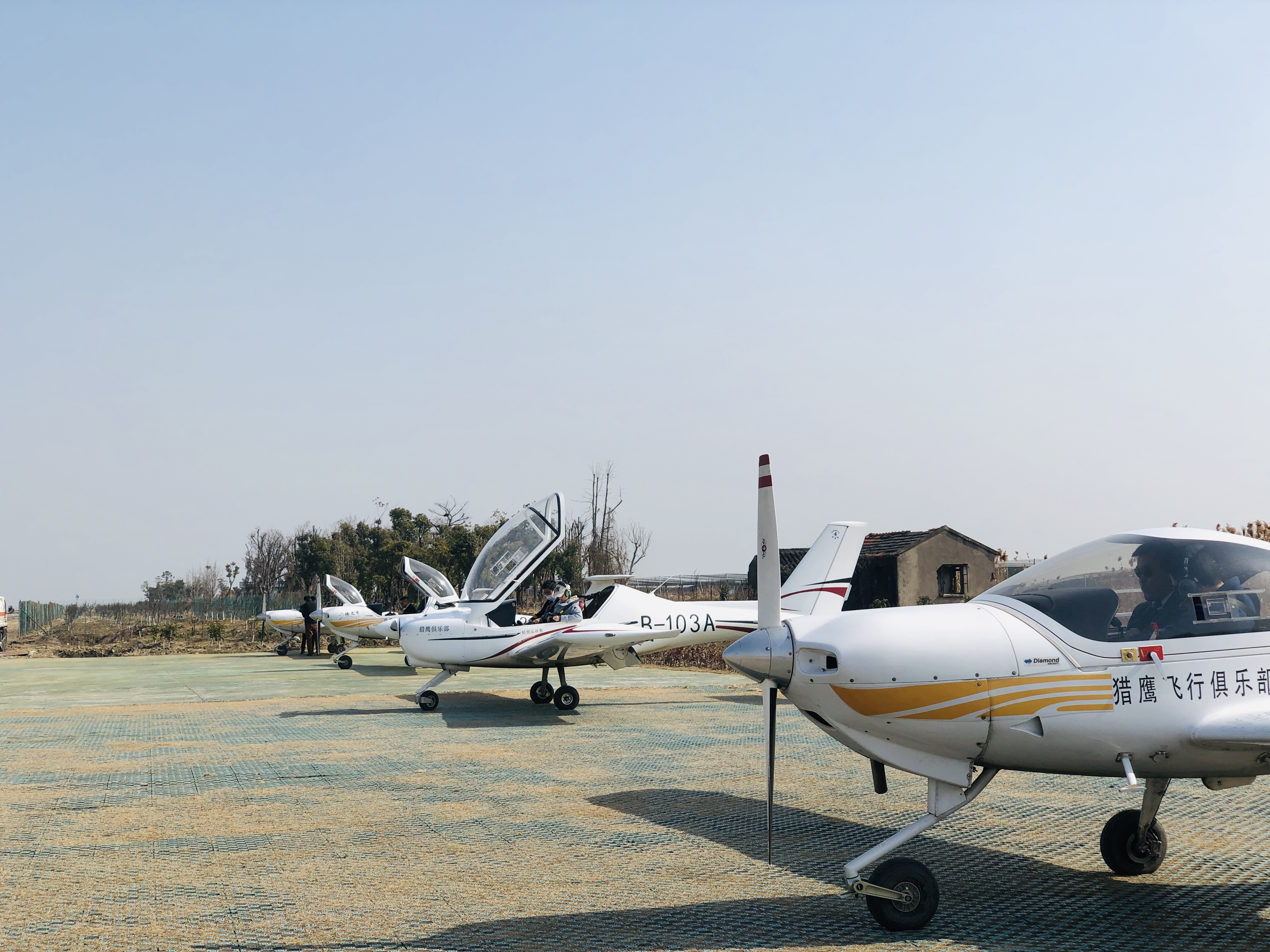 零基礎考運動類飛機駕駛執照竟如此熱門？加入獵鷹飛行俱樂部，你也可以成為Captain！